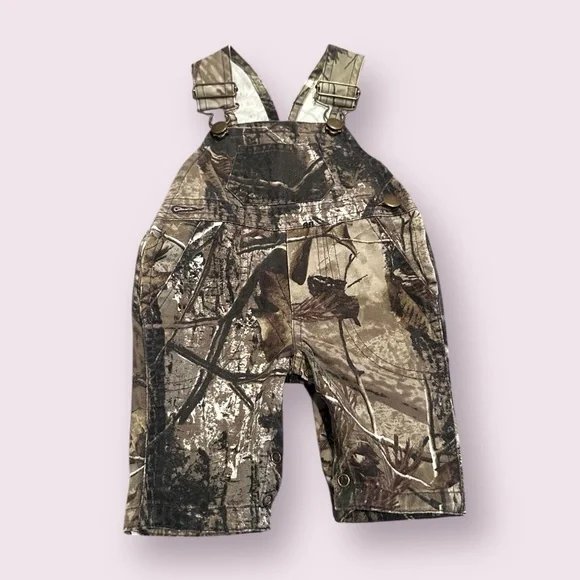 Baby Bass Pro Shops Camouflage Overalls Size 3 Months - Picture 1 of 7